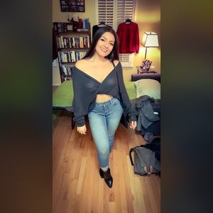 Meet your Posher, Helen